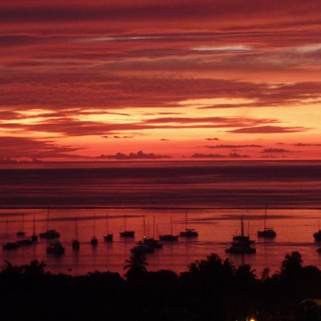 Hotel Maeva Sunset View à Punaauia  Extérieur photo