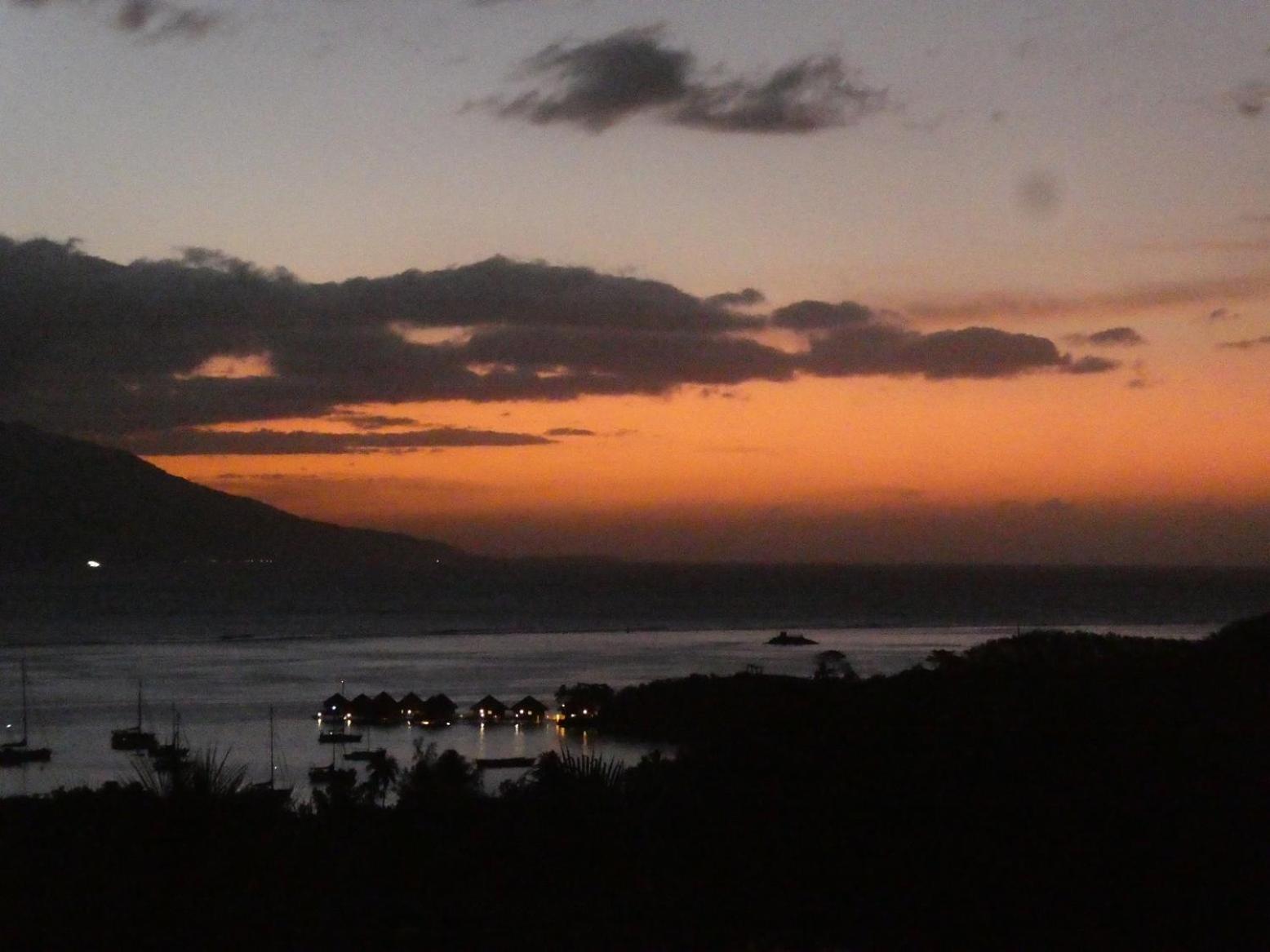 Hotel Maeva Sunset View à Punaauia  Extérieur photo